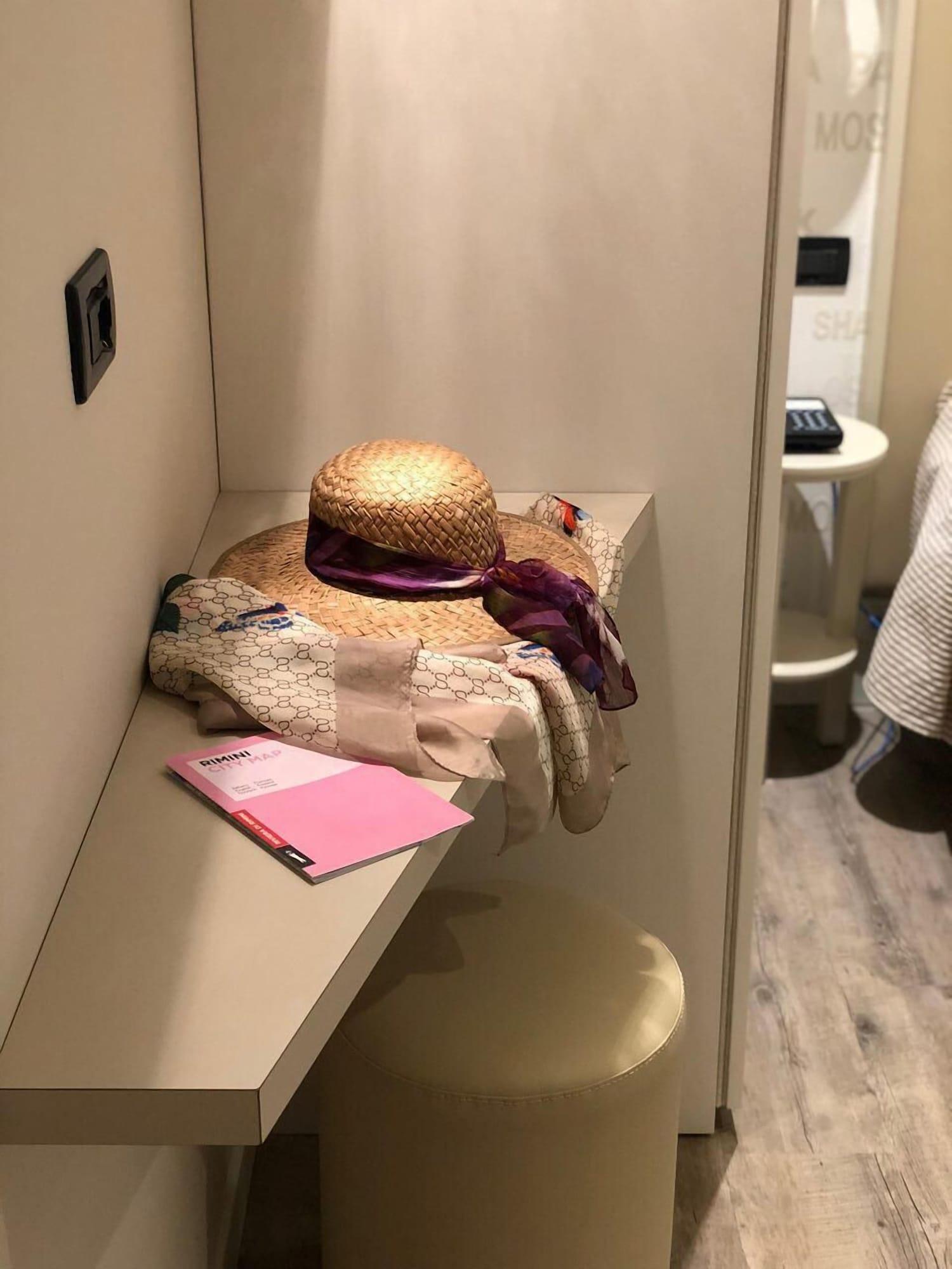 Hotel Piccinelli リミニ エクステリア 写真