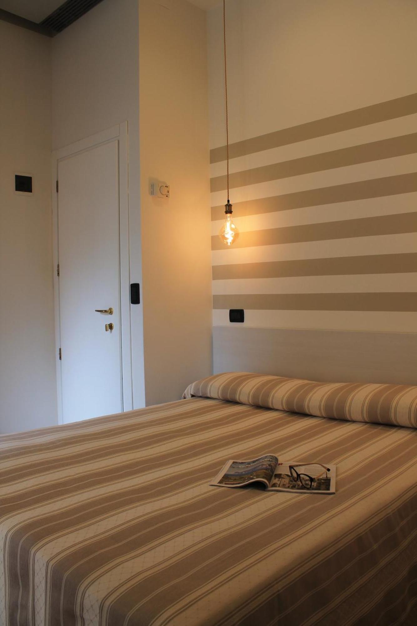 Hotel Piccinelli リミニ エクステリア 写真